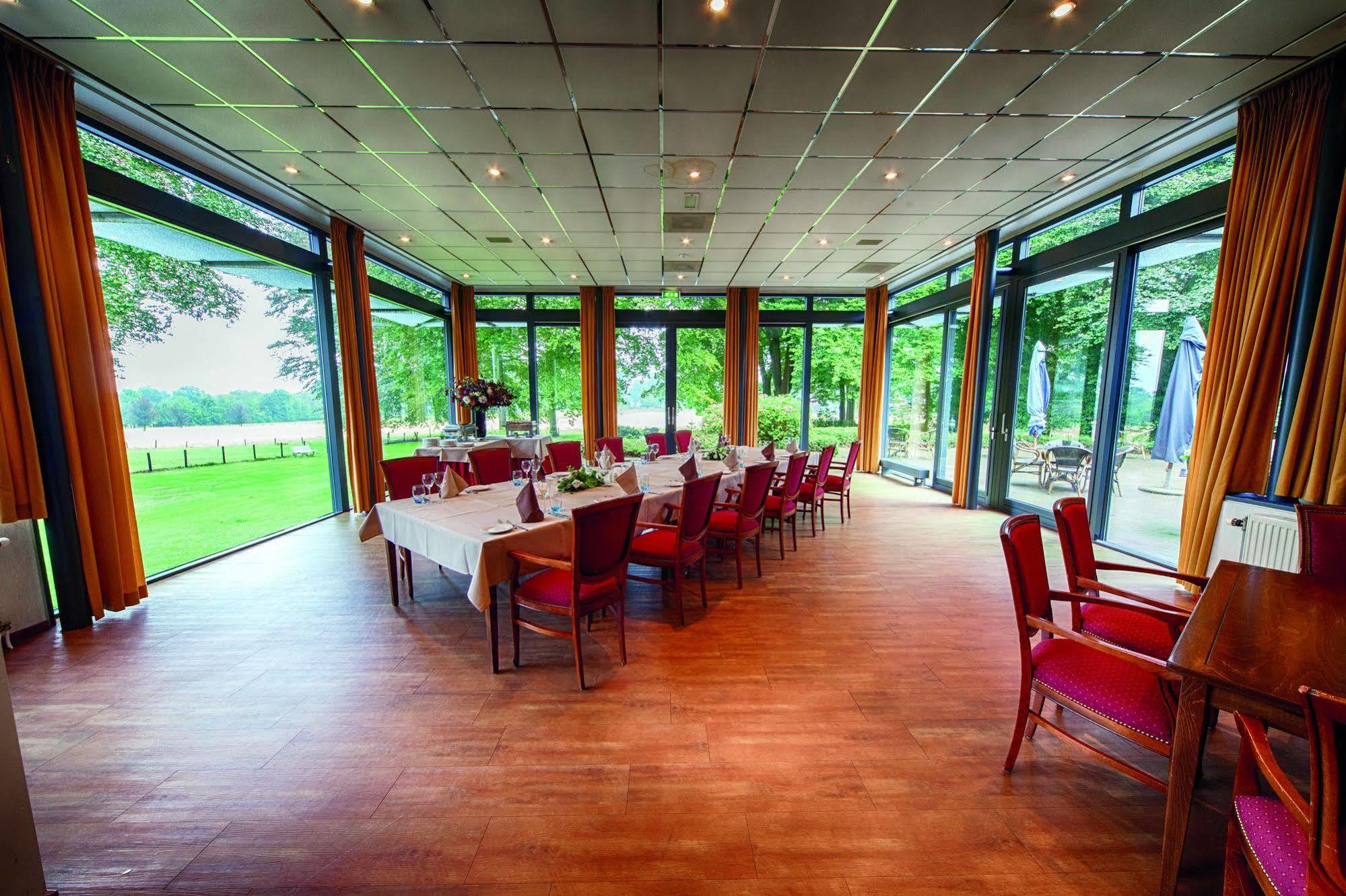 Fletcher Hotel-Restaurant Paasberg Lochem Esterno foto